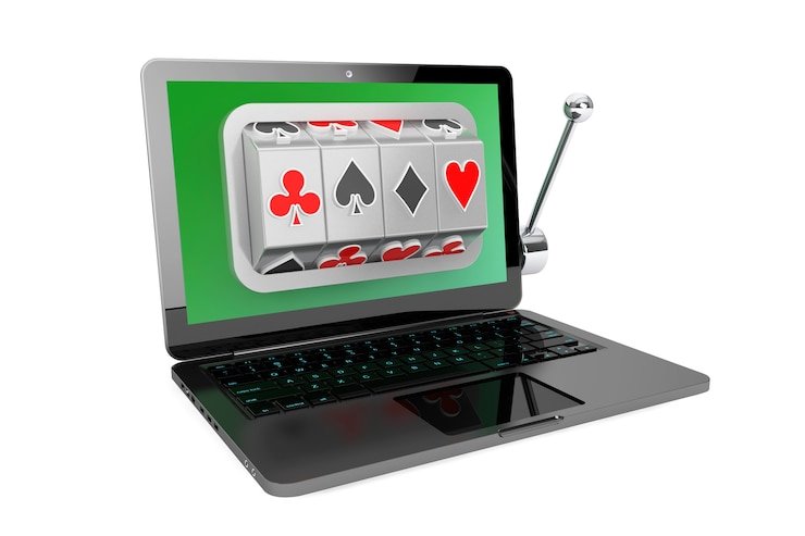 Detailed view of Lucky Gems paytable showing winning combinations and multipliers